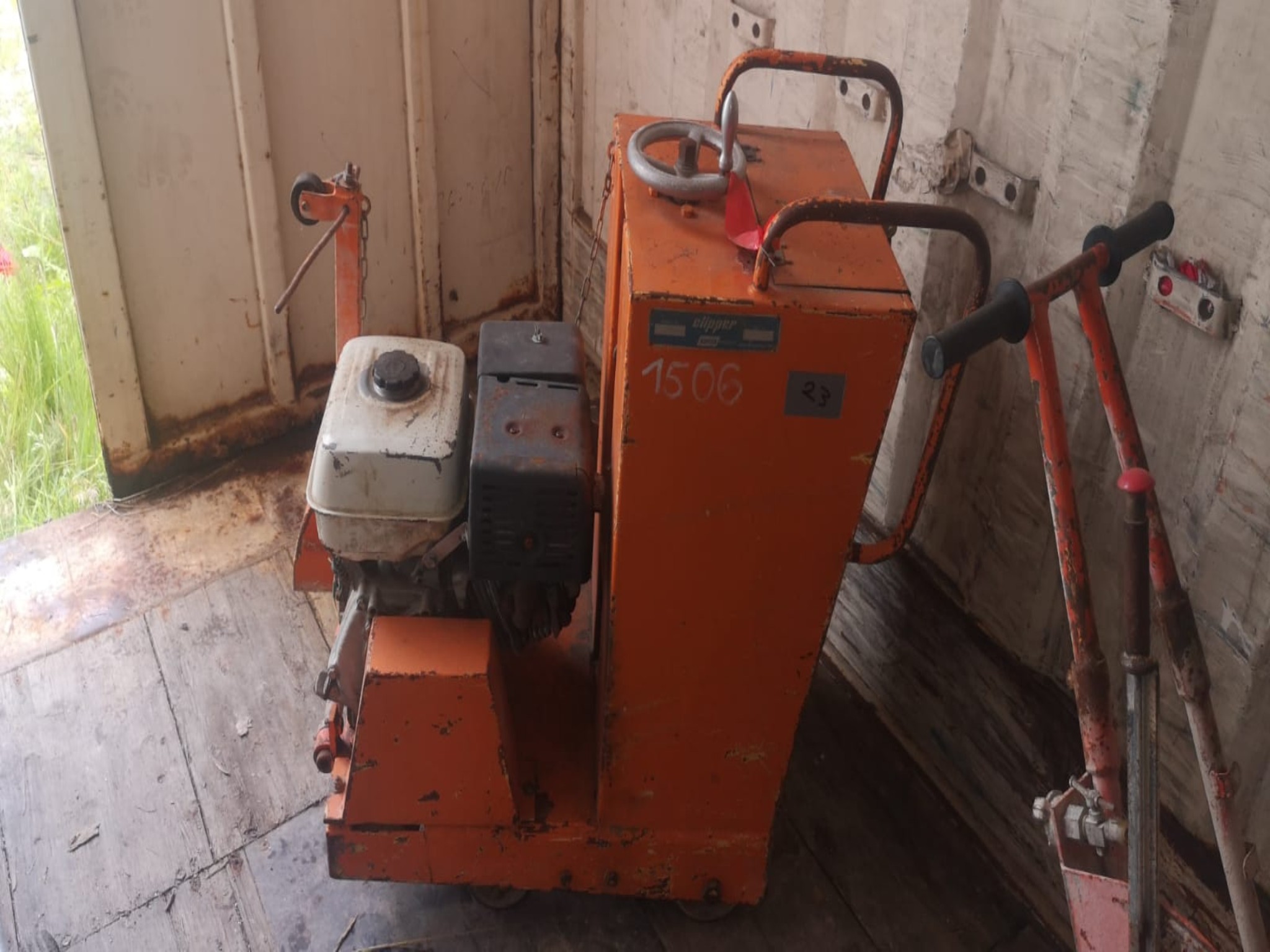 Beton/ Asphalt Trennschneider Norton Clipper